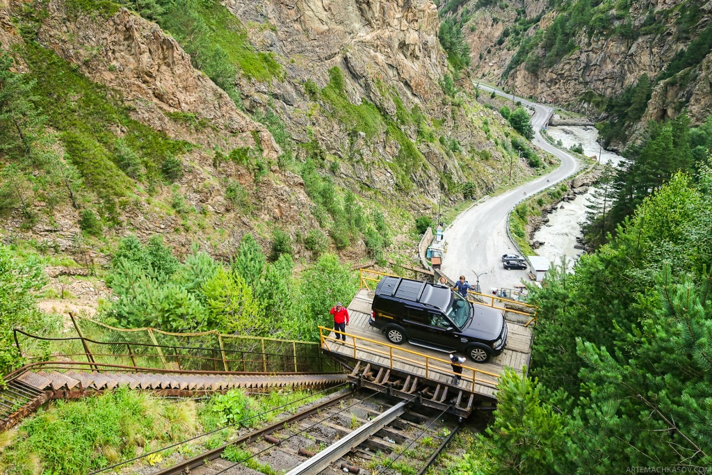 1650913395_72-vsegda-pomnim-com-p-gora-ullu-tau-v-kabardino-balkarii-foto-76.jpg